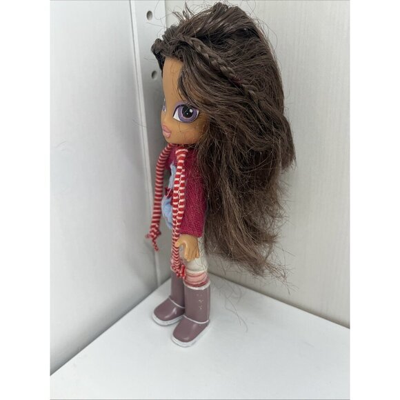 Bratz Kidz YASMIN Doll with outfit Winter Vacation w/ snowtube MGA 2004 - Picture 10 of 14